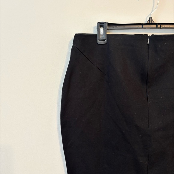 Quince Ultra-Stretch Ponte Pencil Skirt L - Picture 7 of 10
